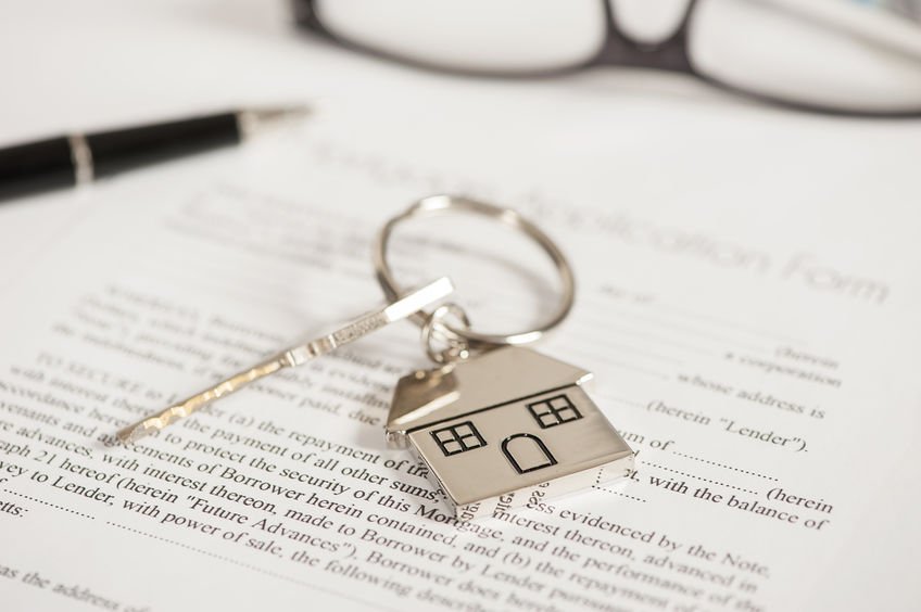 Select the right mortgage lender with the help of a Ball Eggleston attorney.